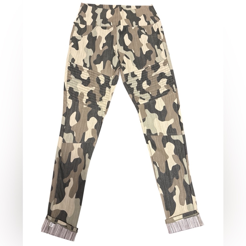 Agnes & Dora Women’s Size M Camo Print Jeggings Pants Pull On